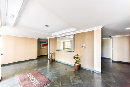 Apartamento para alugar com 52m², 2 quartos e sem vagaHall social