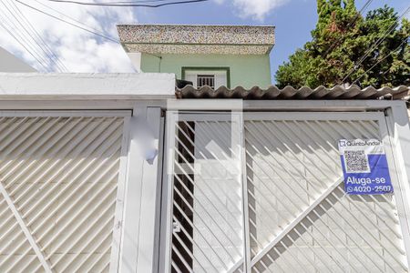 Casa à venda com 156m², 3 quartos e 2 vagasFachada