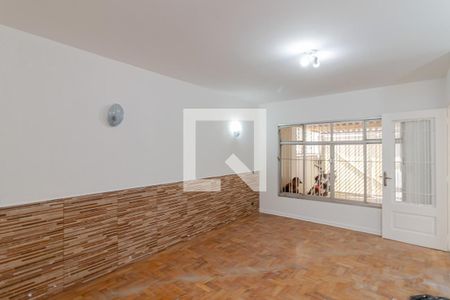 Sala de casa à venda com 3 quartos, 156m² em Vila Gumercindo, São Paulo