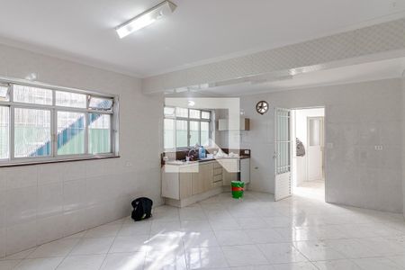 Casa à venda com 156m², 3 quartos e 2 vagasCozinha