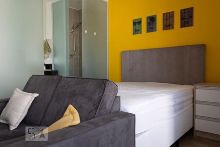 Sala e Suíte de kitnet/studio à venda com 1 quarto, 25m² em Vila Olímpia, São Paulo