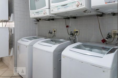 Apartamento para alugar com 40m², 1 quarto e 1 vaga Apartamento para alugar com 40m², 1 quarto e 1 vagaLavandeira