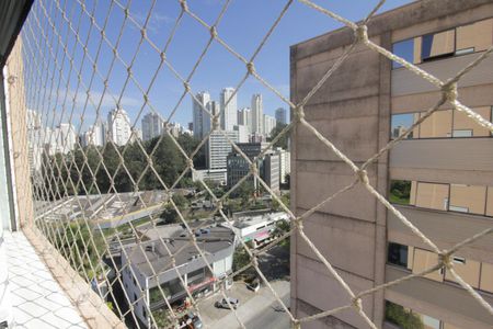 Apartamento à venda com 113m², 3 quartos e 3 vagasVista da suíte 1