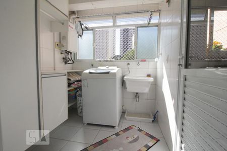 Apartamento à venda com 113m², 3 quartos e 3 vagasÁrea de serviço