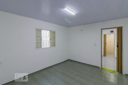 Quarto de casa à venda com 6 quartos, 130m² em Santa Maria, Santo André