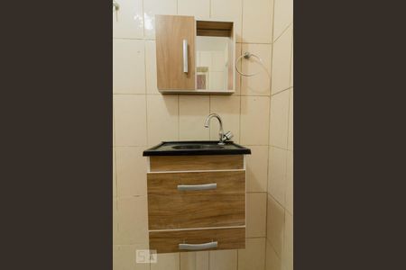 Banheiro de casa à venda com 6 quartos, 130m² em Santa Maria, Santo André