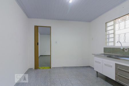 Cozinha de casa à venda com 6 quartos, 130m² em Santa Maria, Santo André