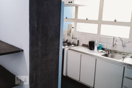 Cozinha de casa para alugar com 4 quartos, 198m² em Alto da Lapa, São Paulo
