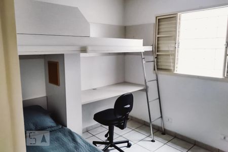 Quarto 01 de casa para alugar com 4 quartos, 198m² em Alto da Lapa, São Paulo