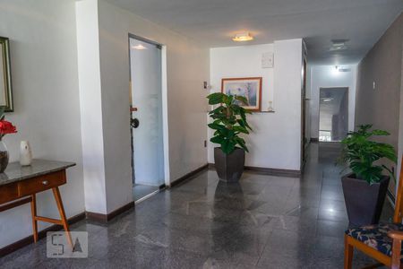 Apartamento para alugar com 94m², 3 quartos e 1 vagaPortaria