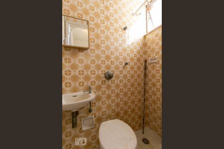 Apartamento à venda com 90m², 3 quartos e 6 vagasBanheiro de Serviço