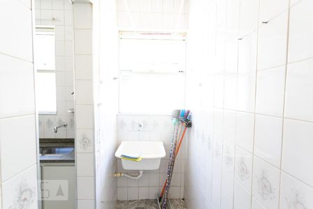 Área de Serviço de apartamento para alugar com 3 quartos, 85m² em Sagrada Família, Belo Horizonte