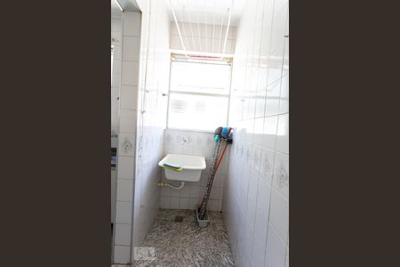 Área de Serviço de apartamento para alugar com 3 quartos, 85m² em Sagrada Família, Belo Horizonte
