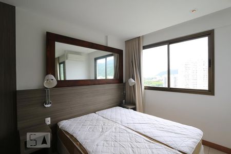 Quarto  de apartamento para alugar com 1 quarto, 35m² em Jacarepaguá, Rio de Janeiro