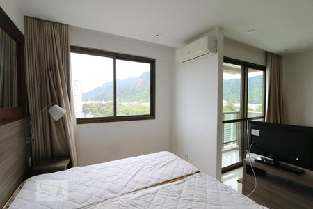 Quarto de apartamento para alugar com 1 quarto, 35m² em Jacarepaguá, Rio de Janeiro