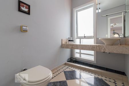 Lavabo de casa de condomínio à venda com 4 quartos, 450m² em Alphaville, Santana de Parnaíba