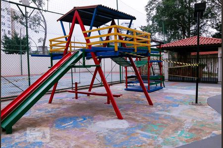 Apartamento para alugar com 50m², 2 quartos e 1 vaga Apartamento para alugar com 50m², 2 quartos e 1 vagaÁrea Comum - Playground 1