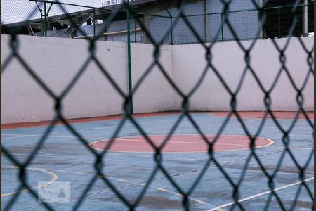 Apartamento para alugar com 50m², 2 quartos e 1 vaga Apartamento para alugar com 50m², 2 quartos e 1 vagaÁrea Comum - Quadra Esportiva