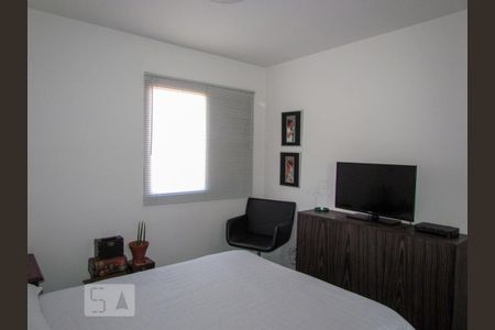 Apartamento para alugar com 74m², 2 quartos e 1 vaga Apartamento para alugar com 74m², 2 quartos e 1 vagaSuíte
