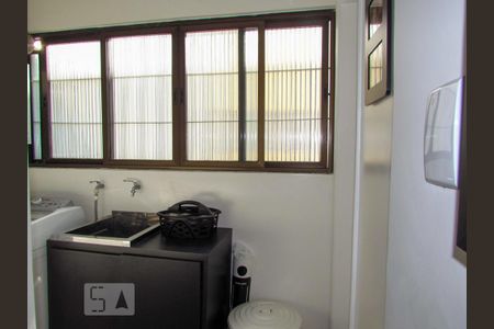 Apartamento para alugar com 74m², 2 quartos e 1 vaga Apartamento para alugar com 74m², 2 quartos e 1 vagaÁrea de Serviço