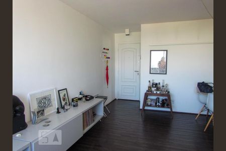 Sala de apartamento para alugar com 2 quartos, 74m² em Vila Romana, São Paulo