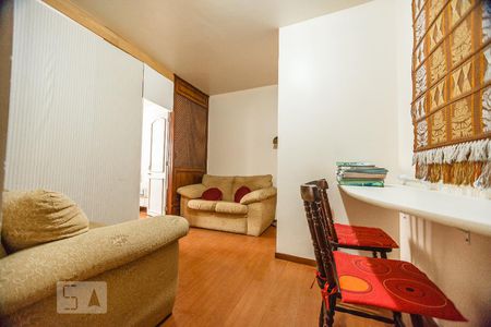 Apartamento para alugar com 80m², 4 quartos e 1 vagaSala