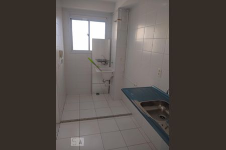 Apartamento à venda com 40m², 2 quartos e sem vagaArea de serviço