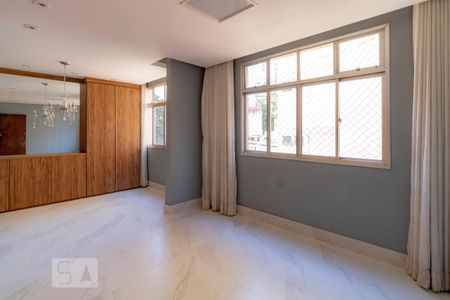 Apartamento à venda com 120m², 3 quartos e 1 vagaSala