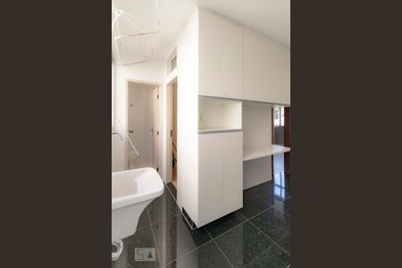 Apartamento à venda com 120m², 3 quartos e 1 vagaÁrea de Serviço