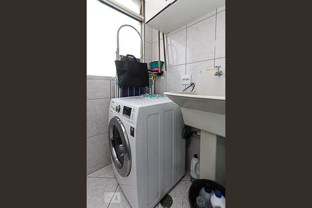 Apartamento para alugar com 55m², 2 quartos e 1 vagaÁrea de Serviço