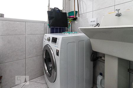 Apartamento para alugar com 55m², 2 quartos e 1 vagaÁrea de Serrviço