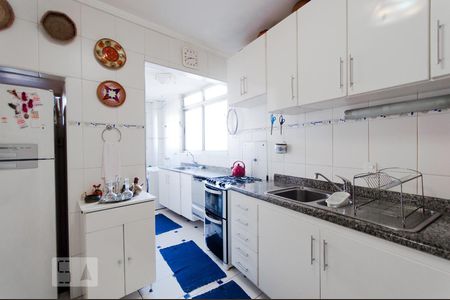 Apartamento para alugar com 148m², 2 quartos e sem vagaCozinha