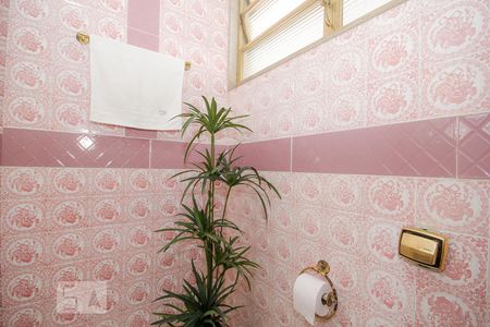 Apartamento à venda com 204m², 3 quartos e 1 vagaBanheiro Social 1