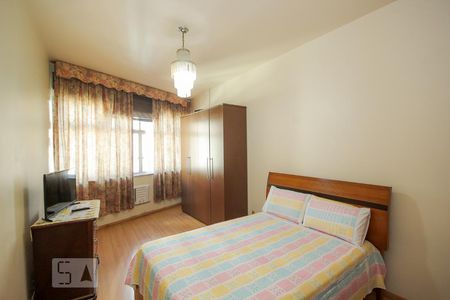 Apartamento à venda com 204m², 3 quartos e 1 vagaQuarto 1