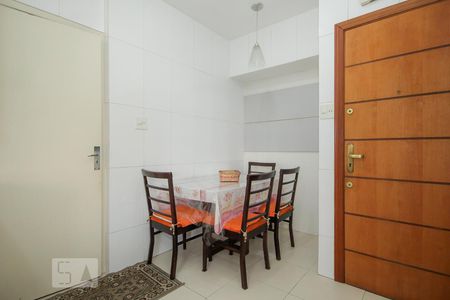 Apartamento à venda com 204m², 3 quartos e 1 vagaCozinha