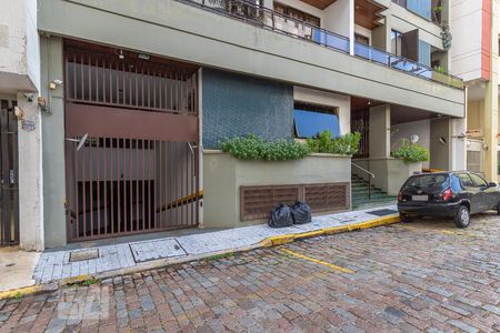 Apartamento à venda com 79m², 2 quartos e 1 vaga Apartamento à venda com 79m², 2 quartos e 1 vagaFachada