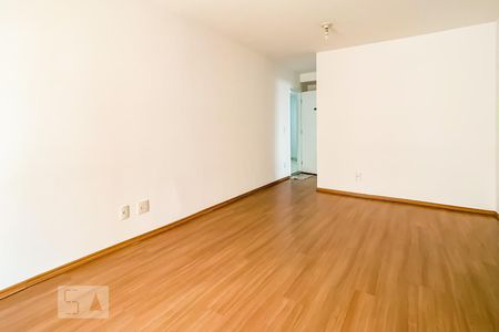 Apartamento para alugar com 78m², 3 quartos e sem vagaSala