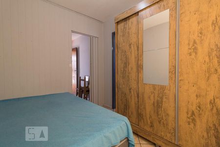 Dormitório de apartamento à venda com 1 quarto, 36m² em Floresta, Porto Alegre