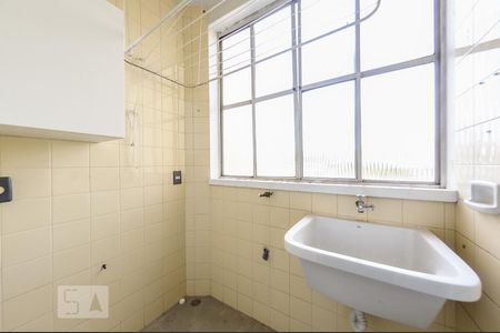 Apartamento à venda com 65m², 2 quartos e 1 vagaÁrea de Serviço