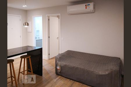 Sala de apartamento para alugar com 2 quartos, 93m² em Bela Vista, São Paulo