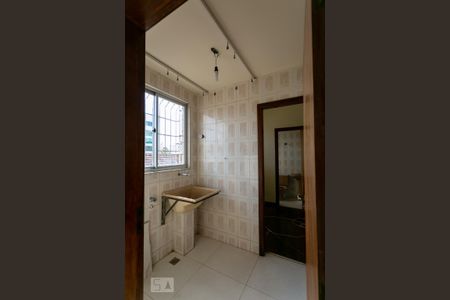 Apartamento para alugar com 100m², 3 quartos e 2 vagas Apartamento para alugar com 100m², 3 quartos e 2 vagasÁrea de Serviço