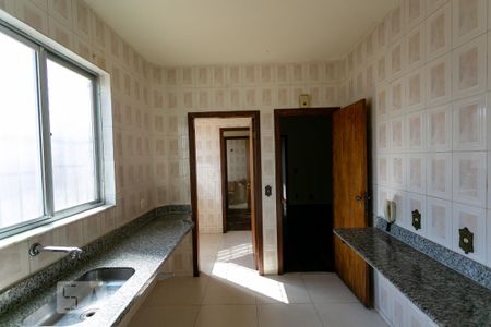 Apartamento para alugar com 100m², 3 quartos e 2 vagas Apartamento para alugar com 100m², 3 quartos e 2 vagasCozinha