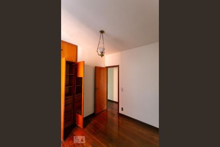Apartamento para alugar com 100m², 3 quartos e 2 vagas Apartamento para alugar com 100m², 3 quartos e 2 vagasQuarto 2