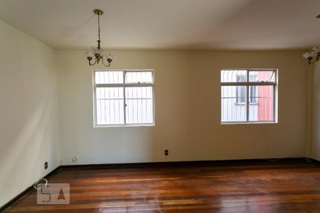 Apartamento para alugar com 100m², 3 quartos e 2 vagas Apartamento para alugar com 100m², 3 quartos e 2 vagasSala