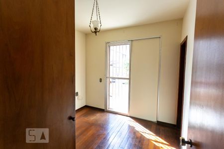 Apartamento para alugar com 100m², 3 quartos e 2 vagas Apartamento para alugar com 100m², 3 quartos e 2 vagasQuarto 3