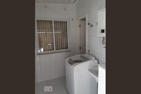 Área de Serviço (1º andar) de casa de condomínio para alugar com 3 quartos, 160m² em Pechincha, Rio de Janeiro