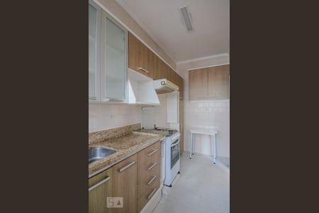 Cozinha de apartamento à venda com 1 quarto, 54m² em Farroupilha, Porto Alegre