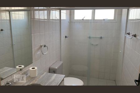 Banheiro da  de apartamento para alugar com 1 quarto, 57m² em Jardim Brasil, Campinas