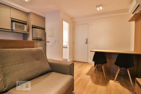 Sala de apartamento para alugar com 1 quarto, 44m² em Pinheiros, São Paulo