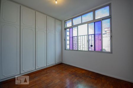 Apartamento para alugar com 120m², 3 quartos e 1 vaga Apartamento para alugar com 120m², 3 quartos e 1 vagaQuarto 2
